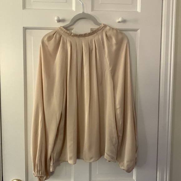 One State Semi-Sheer Gold/Cream Blouse - Picture 5 of 5